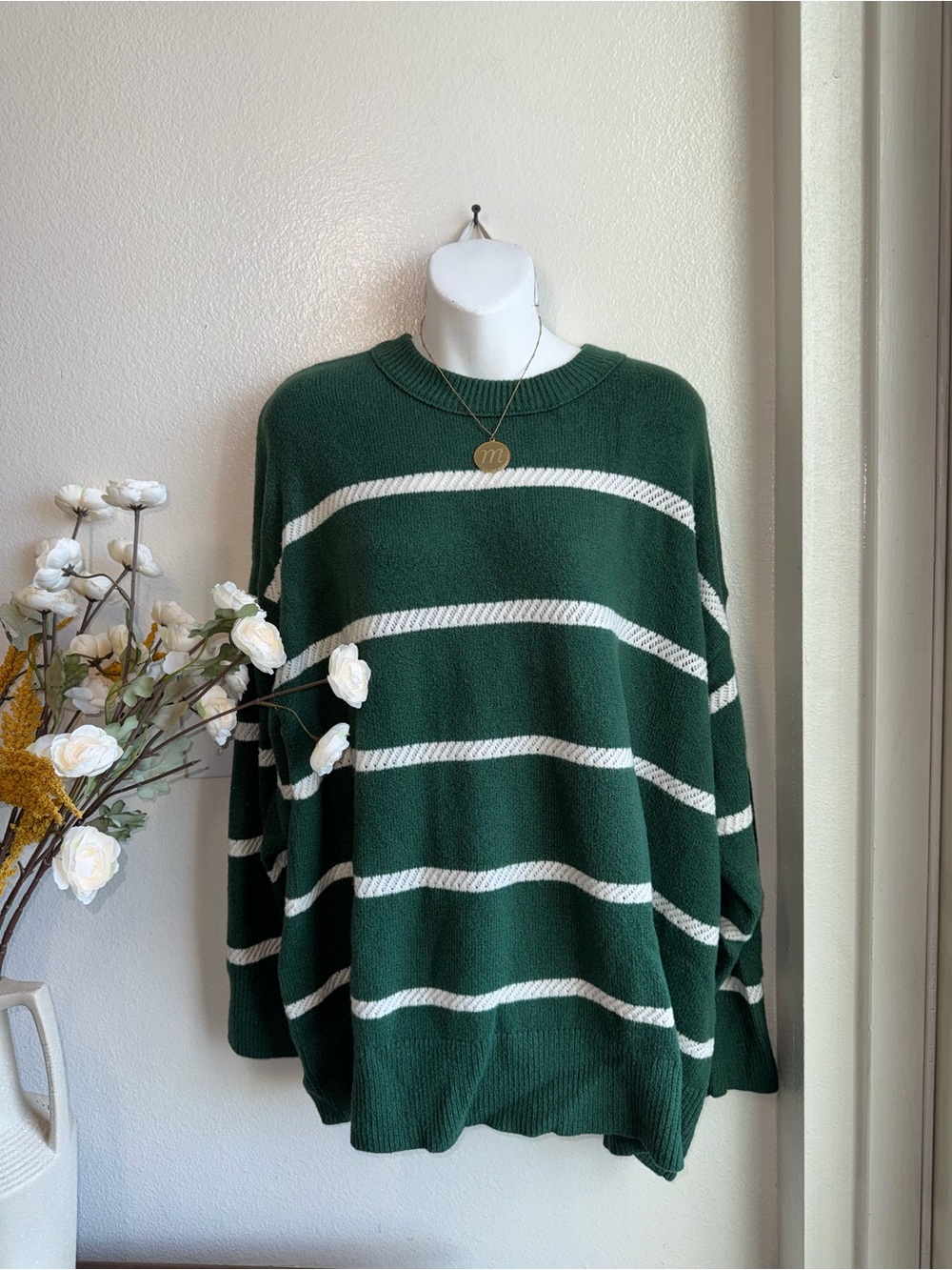 AERIE Forest Green & White Striped Crewneck Sweater (soft) 🌲